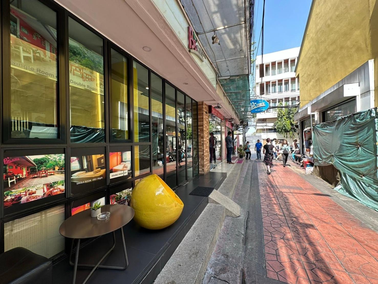 Hotel Bbhouse Phra Athit Bangkok Esterno foto